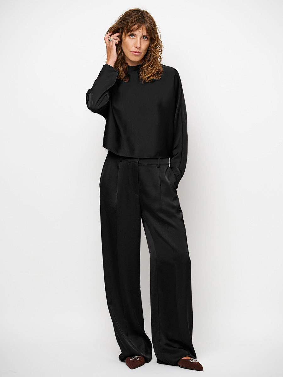 Dante 6 Sally Satiinipusero Musta