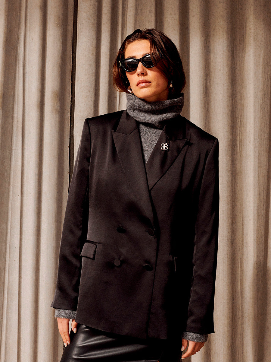 Dante 6 Sevigny Satiinibleiseri Musta