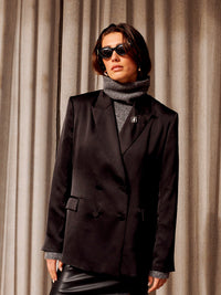 Dante 6 Sevigny Satiinibleiseri Musta