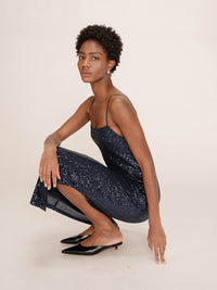 Grace & Mila Tori Paljettimekko Tummansininen