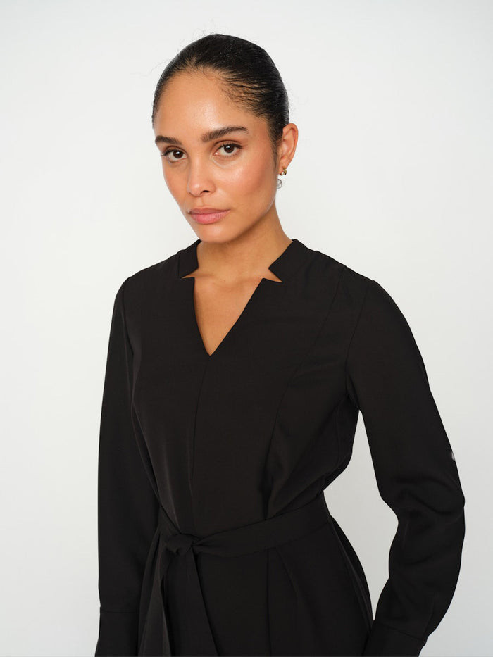 Mos Mosh Lipa Miley Mekko Musta