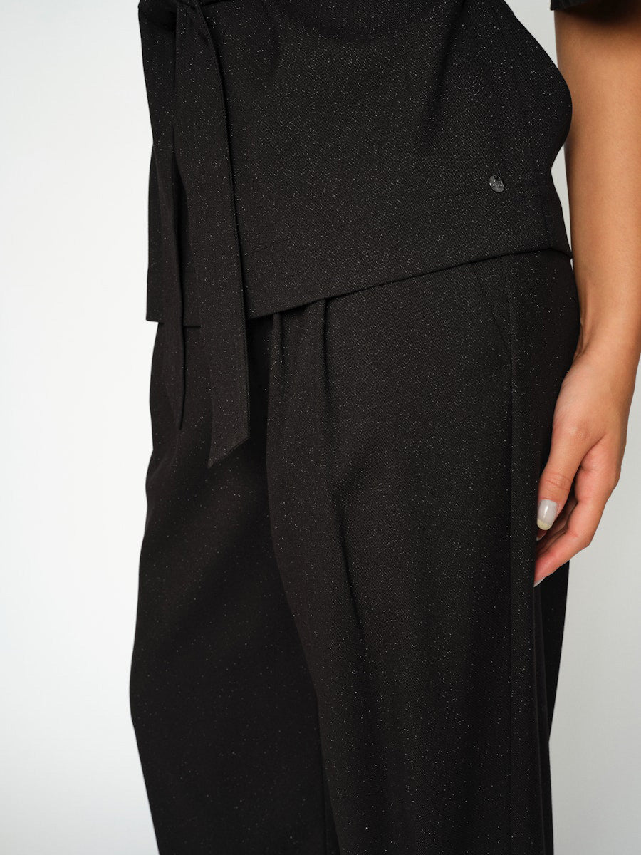 Mos Mosh Pie Bellevue Pusero Musta