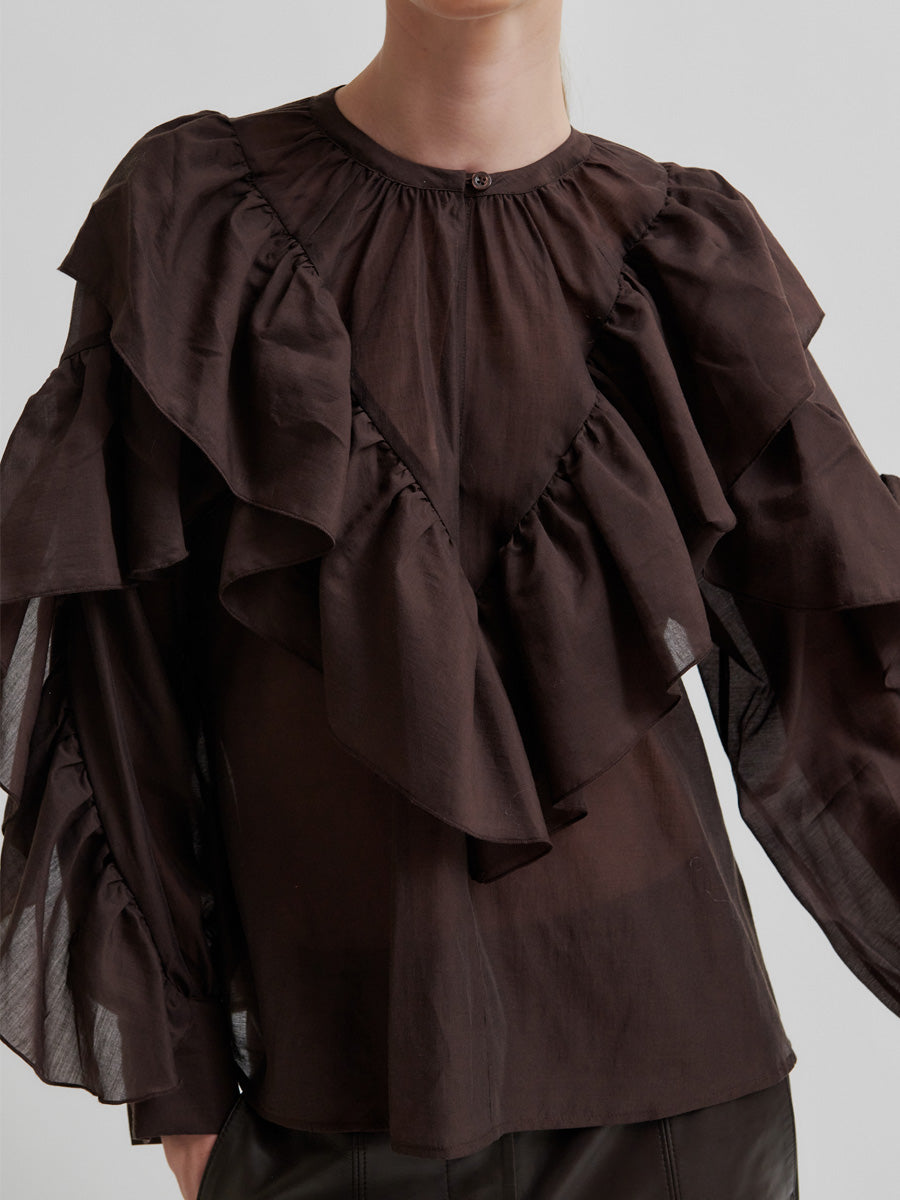 Second Female Fria Röyhelöpusero Ruskea