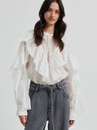 Second Female Fria Röyhelöpusero Luonnonvalkoinen