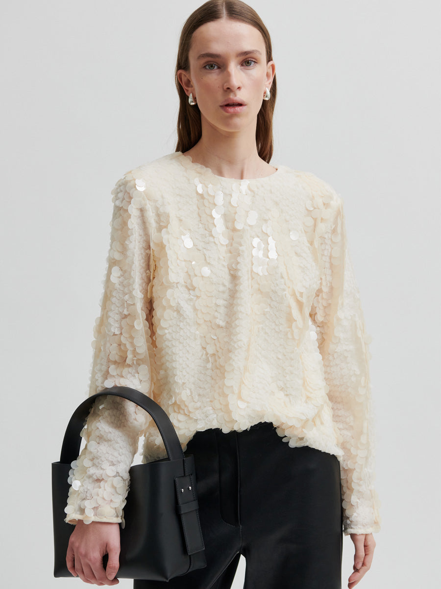 Second Female Glimmer Paljettipusero Kerma