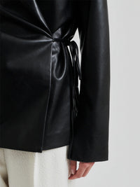 Second Female Seema kietaisubleiseri tekonahka musta