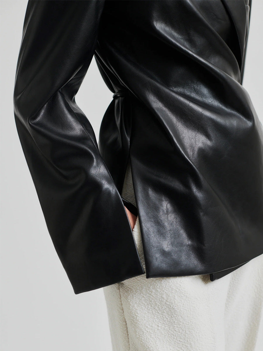 Second Female Seema kietaisubleiseri tekonahka musta