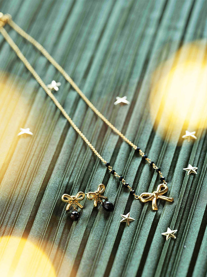 A Beautiful Story Desiring Black Onyx Kaulakoru Kulta