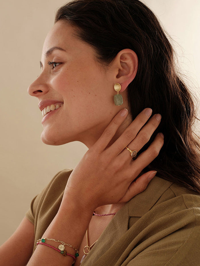 A Beautiful Story Ease Aventuriini Korvakorut Kulta