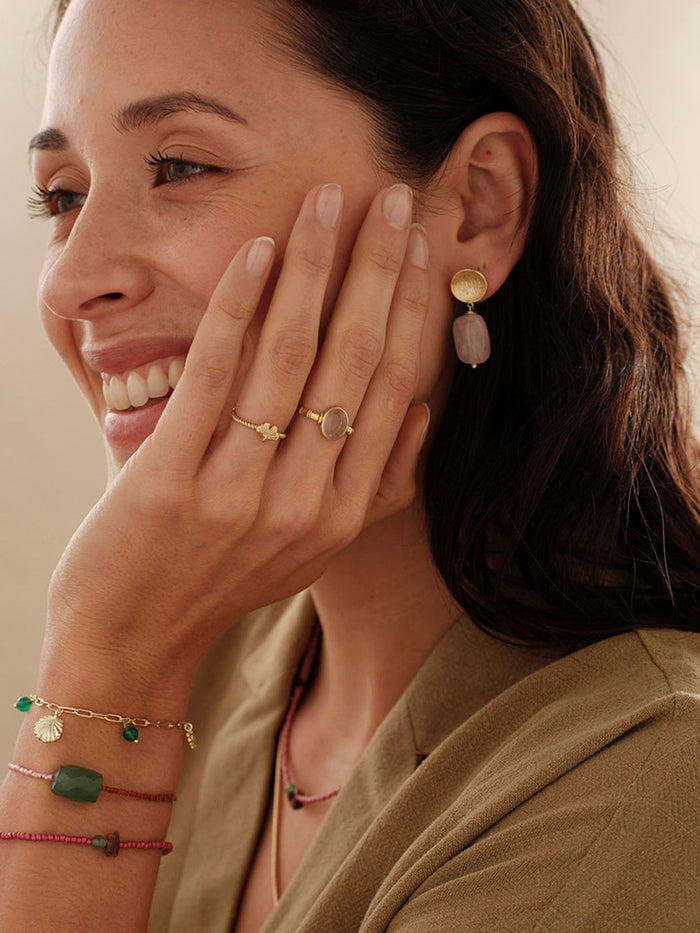 A Beautiful Story Ease Ruusukvartsi Korvakorut