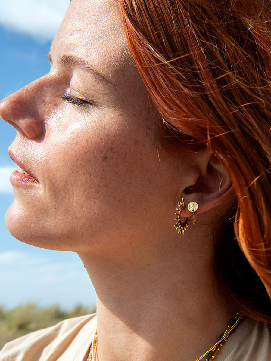 A Beautiful Story Fierce Korvarenkaat Kulta 