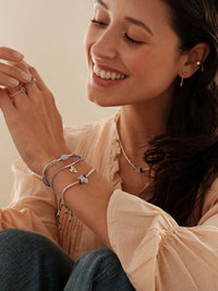 A Beautiful Story Shining Sininen Pitsiakaatti Rannekoru Hopea