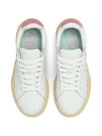 ESSENCE white pink vintage