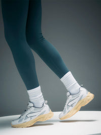 ARKK Copenhagen Forma Runner Bright White Cream Lenkkari