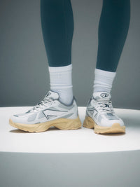 ARKK Copenhagen Forma Runner Bright White Cream Lenkkari
