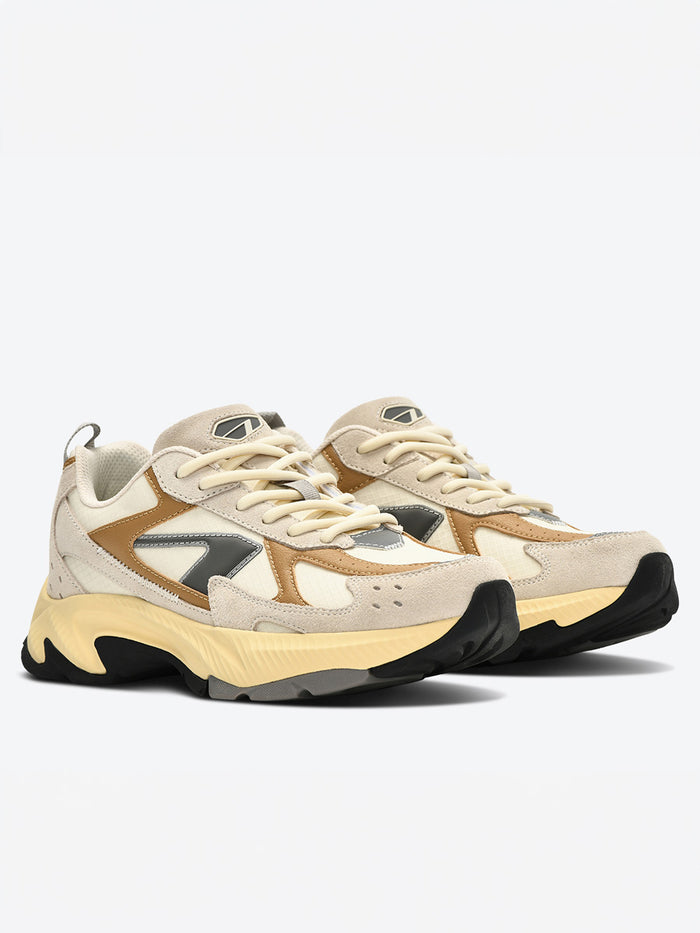 ARKK Copenhagen Forma Runner Light Brown Grey Vintage