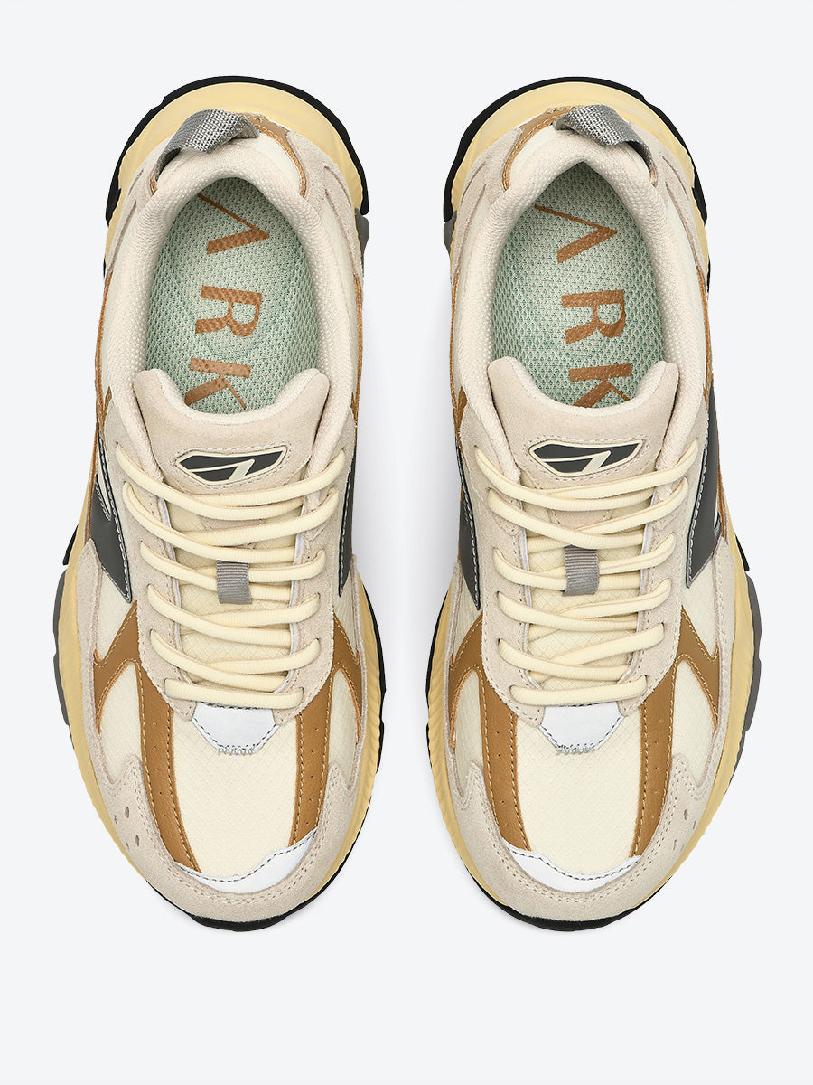 ARKK Copenhagen Forma Runner Light Brown Grey Vintage