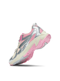 Arkk Copenhagen Forma Runner Silver Pink Lenkkari