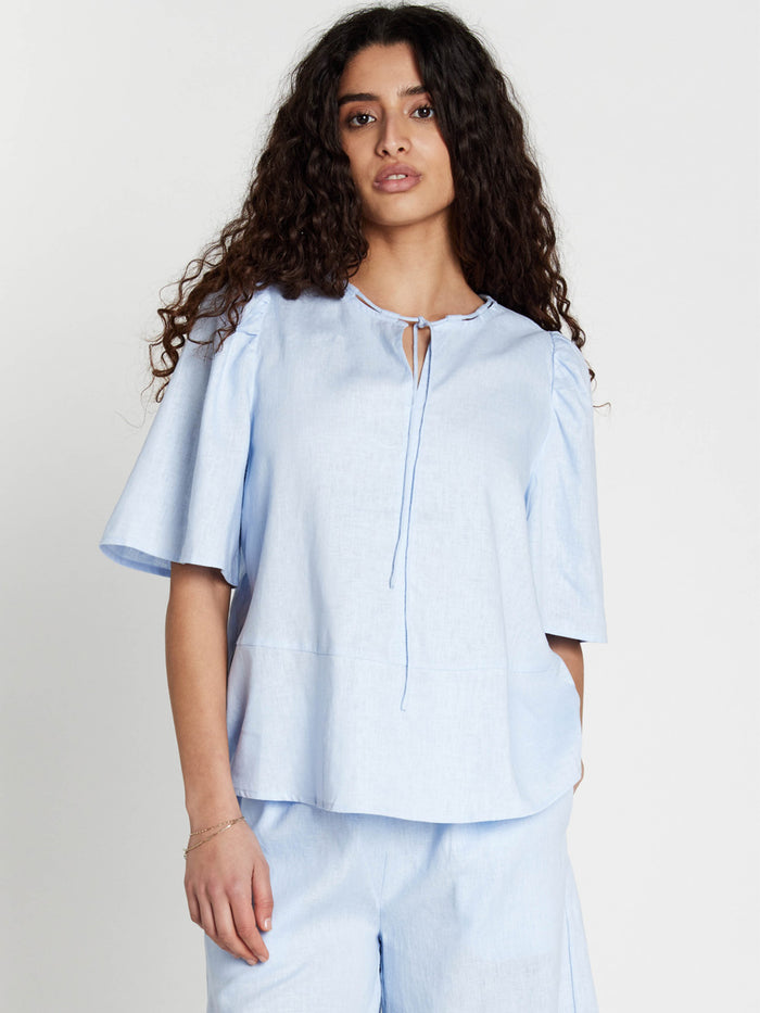 Bruuns Bazaar Pusero Vaaleansininen