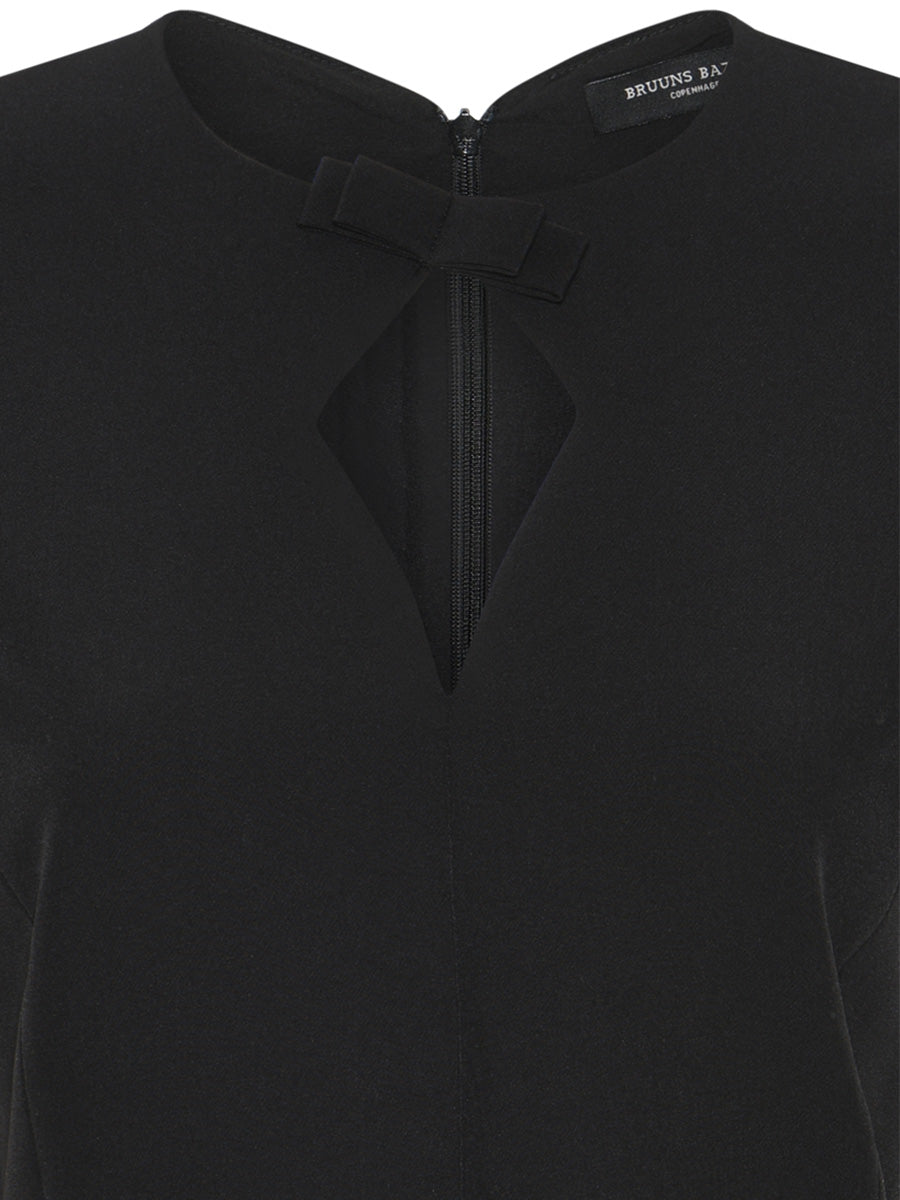 Bruuns Bazaar RubySusBBAcela Lyhyt Musta Mekko