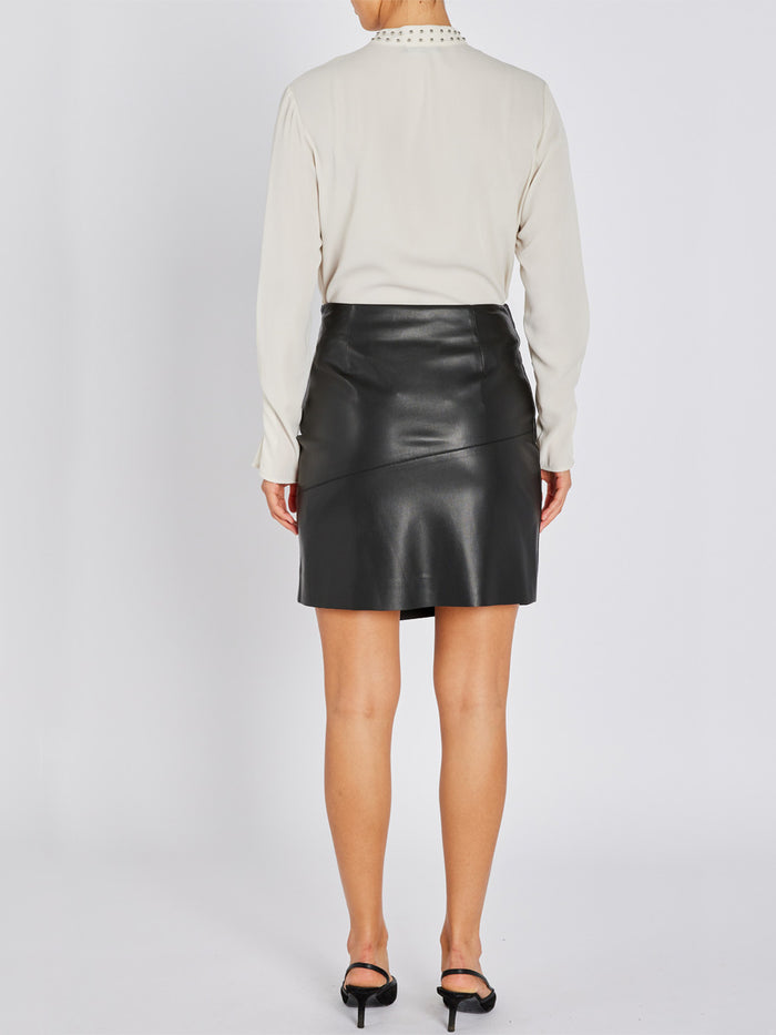 Bruuns Bazaar VeganiBBVistina Tekonahkahame Musta