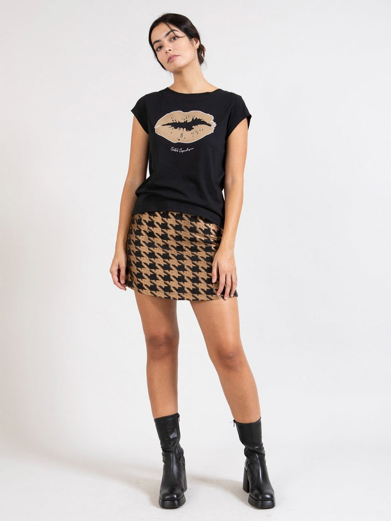 Tee With Velvet Kiss Print T-Paita