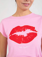 Tee With Velvet Kiss Print T-Paita