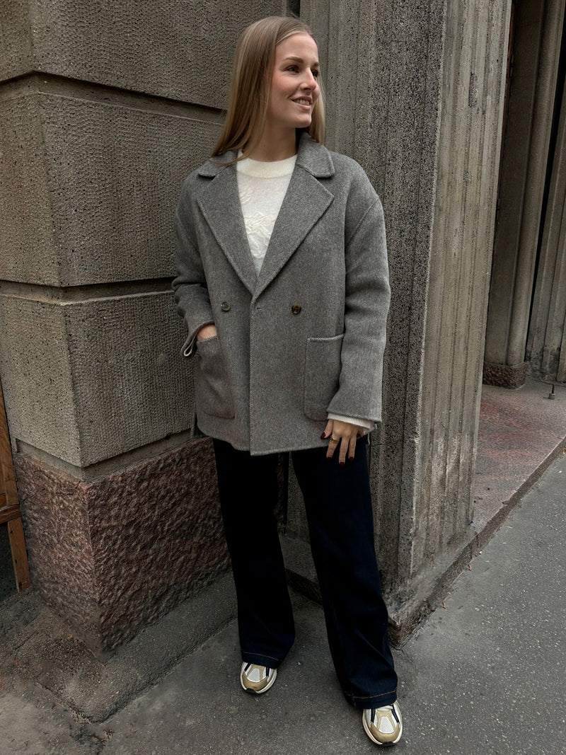ELIA wool coat