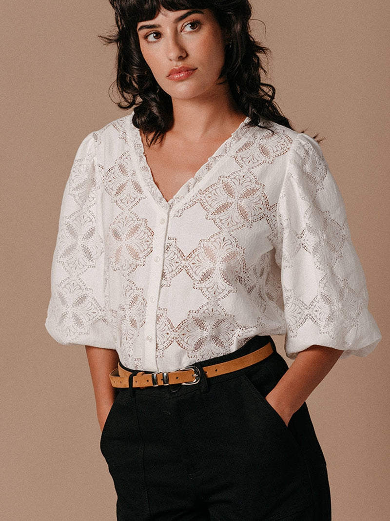 Grace & Mila Leeloo Blouse Ecru