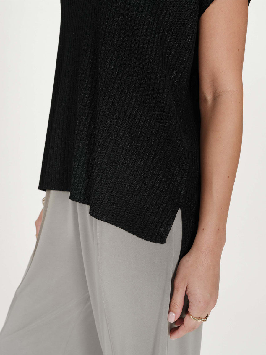 Grace & Mila Vaporo Pusero Musta