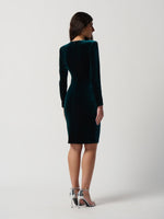 Velvet Sheath Dress Mekot