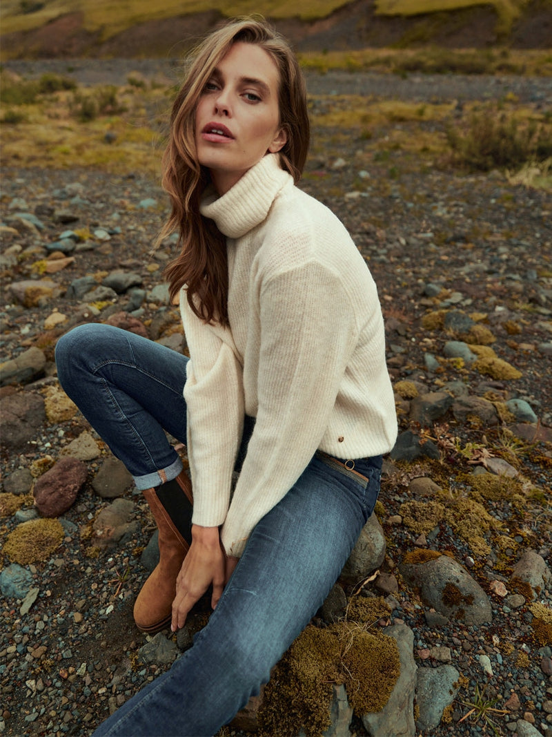 Aidy Thora Rollneck Knit Neuleet
