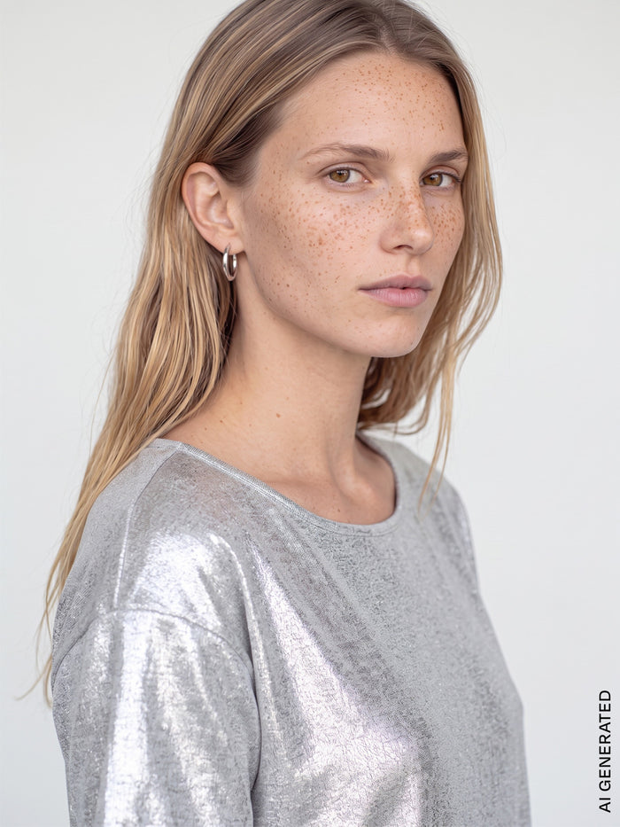 NIVA o-ss metallic tee