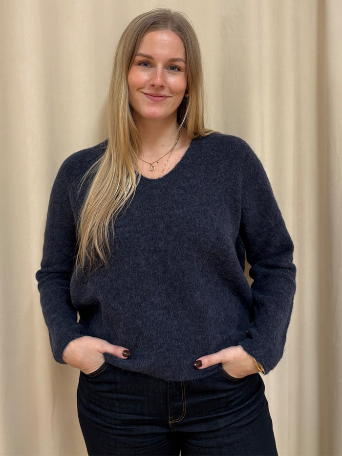 THORA v-neck knit