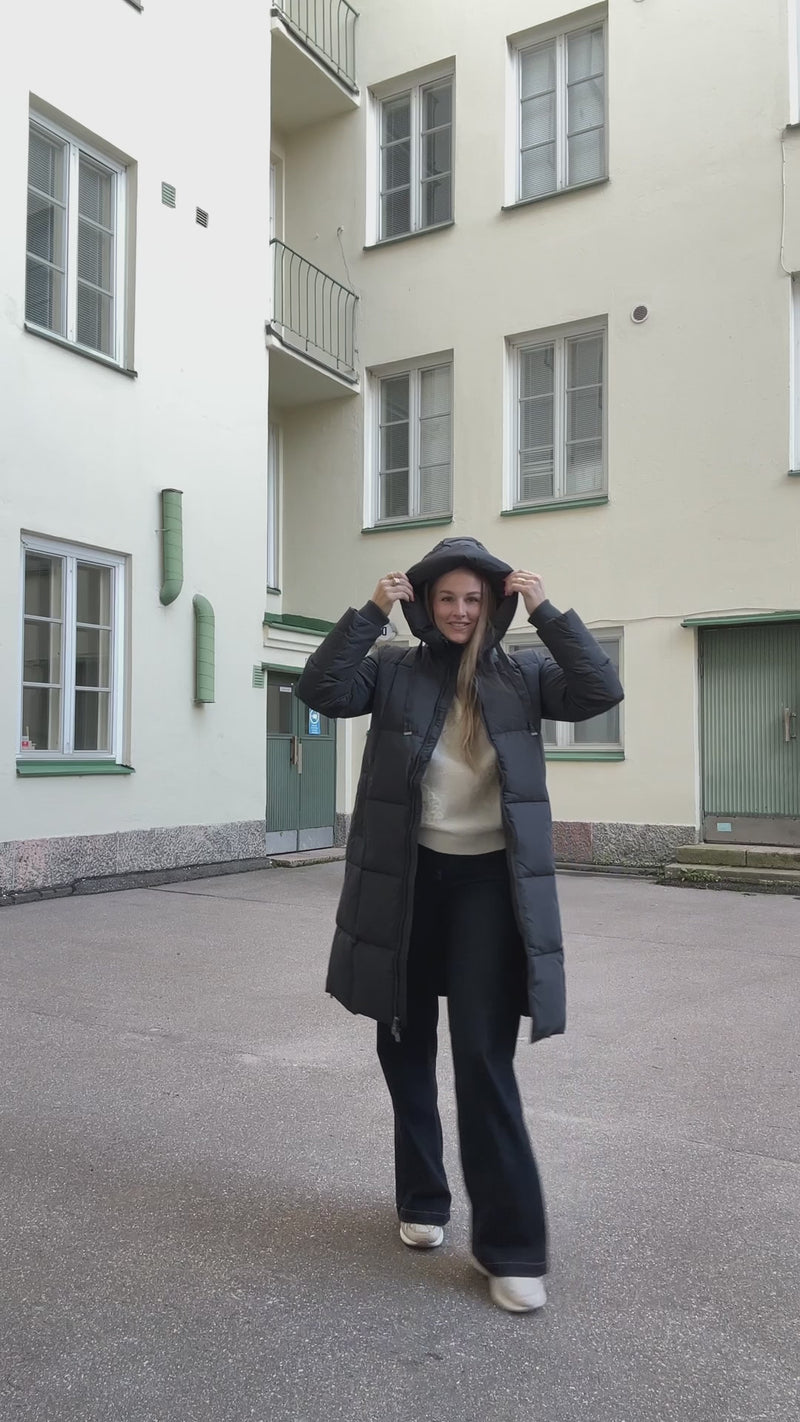 NOVA square down coat