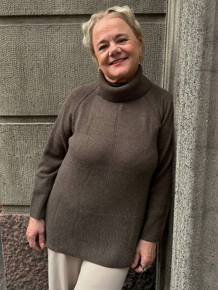 Repeat Cashmere Pooloneule Ruskea