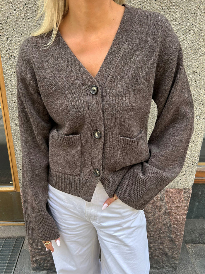 ALPHA knit fitted cardigan