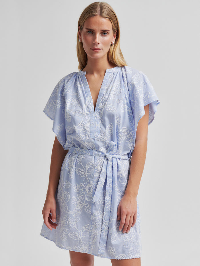 Second Female Aubrey Mekko Vaaleansininen