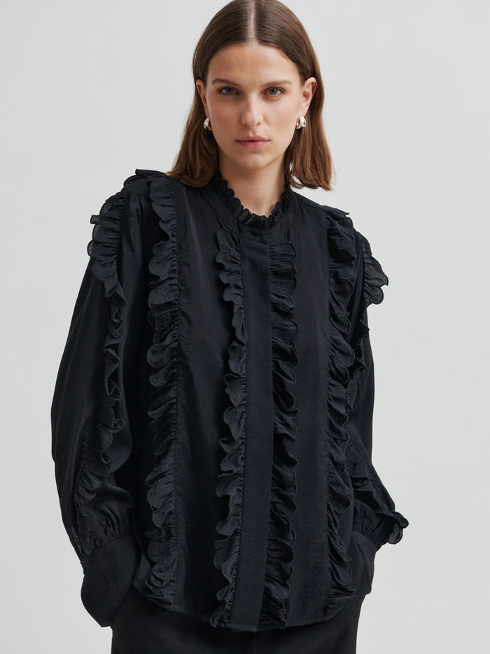 Second Female Cally Röyhelöpusero Musta