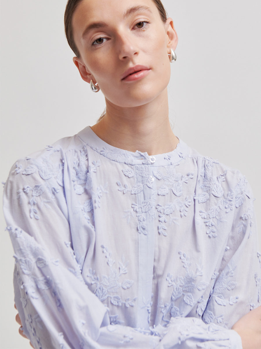 Second Female Cavan Pusero Vaaleansininen