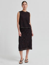 Second Female Daysee Toppi Ruskea