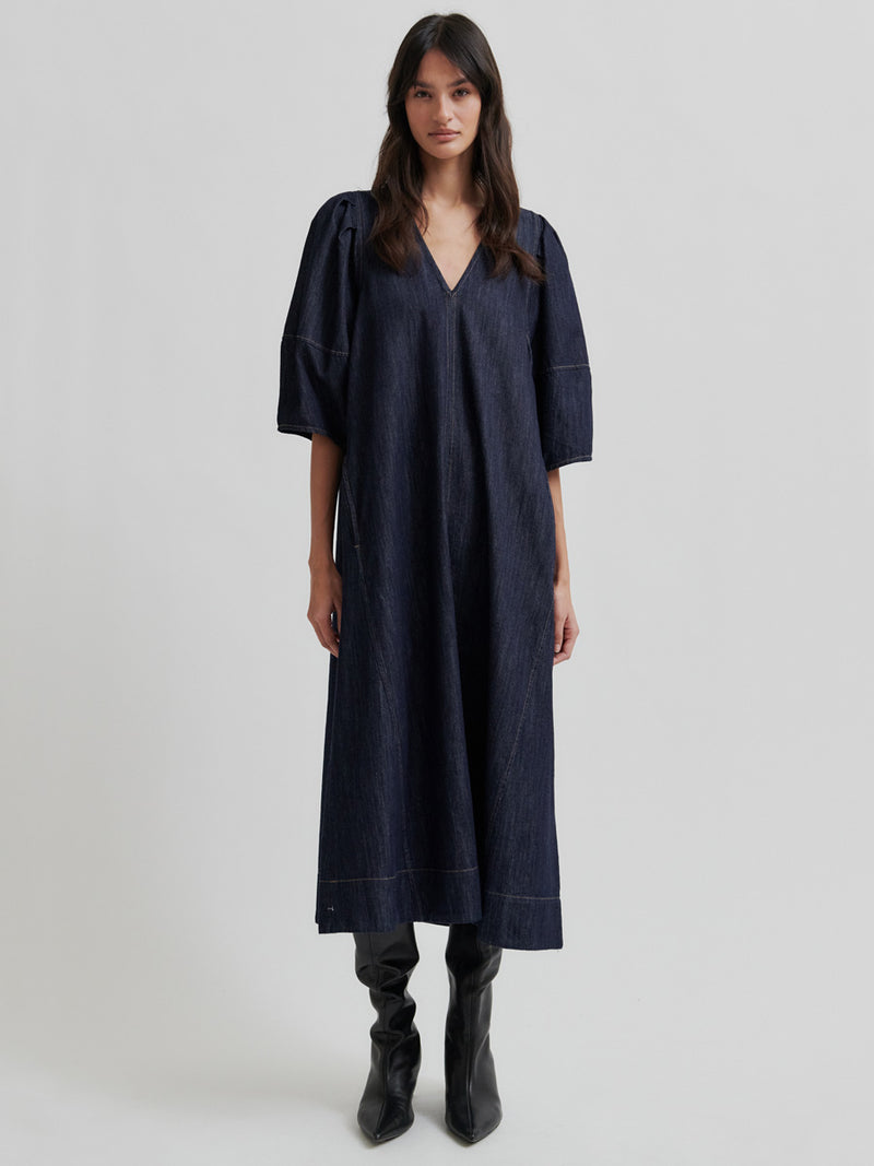 Second Female Dera Farkkumekko Tummansininen