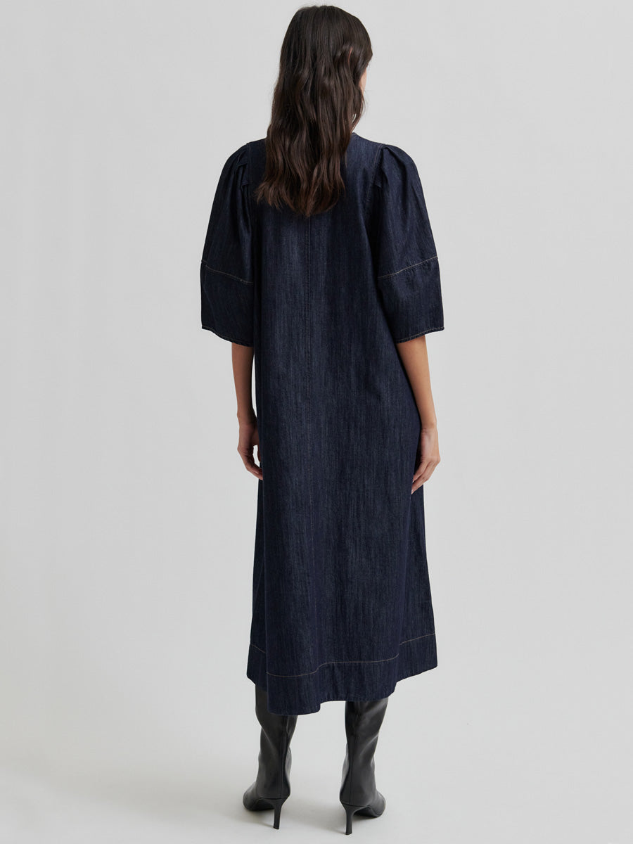 Second Female Dera Farkkumekko Tummansininen