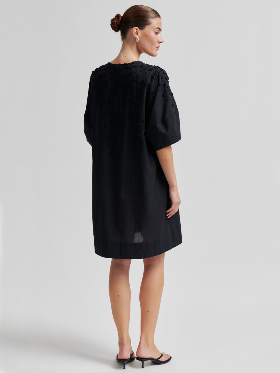Second Female Farrow Mini Mekko Musta