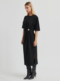 Second Female Liana Mekko Musta