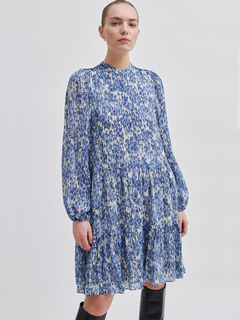 Second Female Manner Dress Grapemist