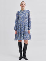 Second Female Manner Dress Grapemist