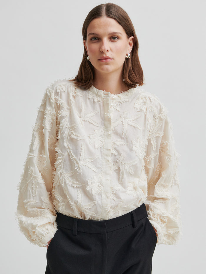 Second Female Seena Hapsupaita Kerma