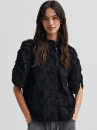 Second Female Seena Hapsupaita Musta