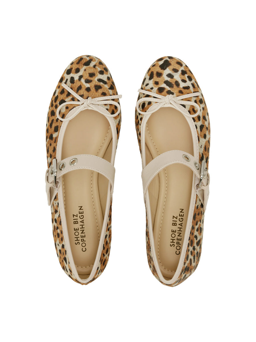 Shoe Biz Copenhagen Lea Ballerina Leopardikuosi